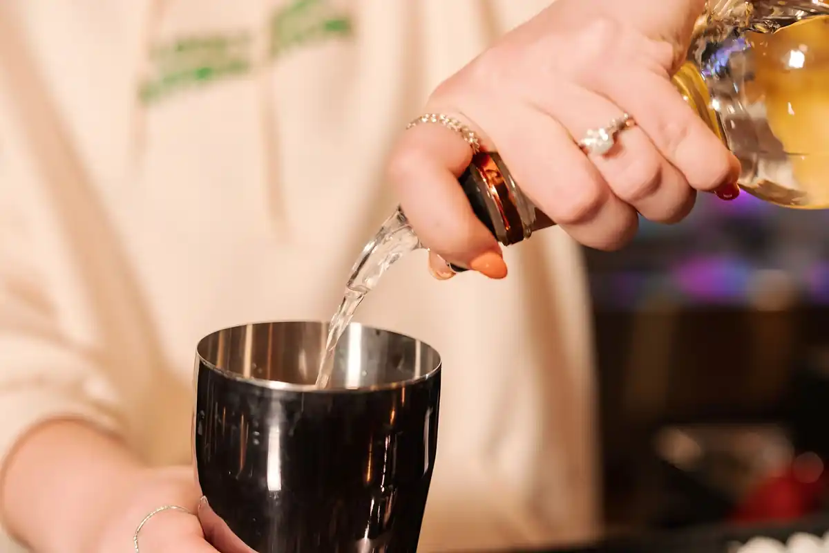 Behind the bar, bantr grand hotel